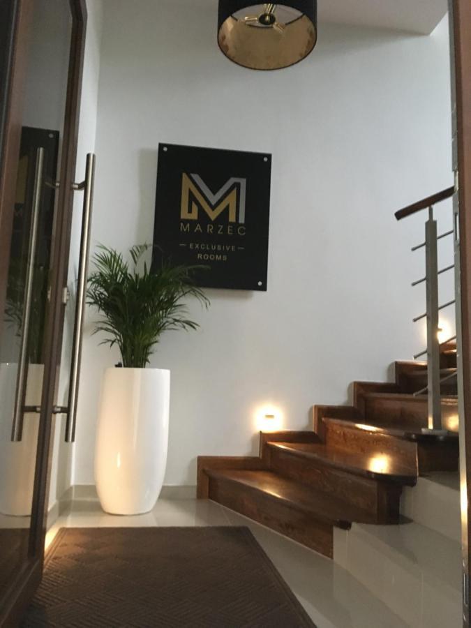 Rezydencja Marzec 그니에즈노 외부 사진